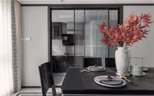 开放式厨房隐形门到底好吗